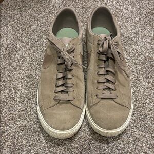 Nike Men's Brown Sneakers